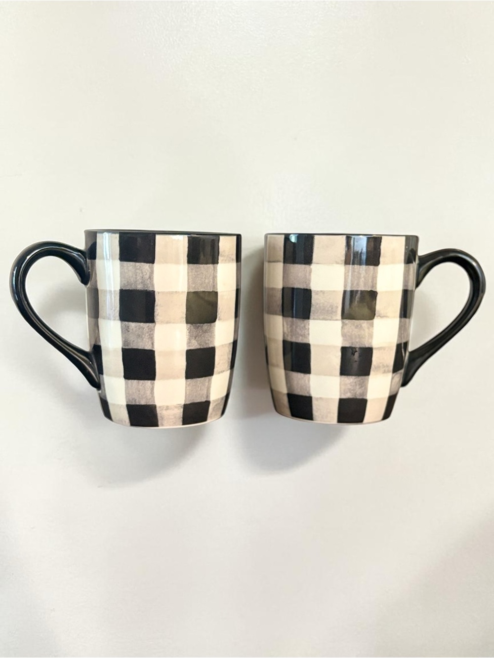 Robert Stanley Home Collection Black White Checked Plaid 14 oz Mug Set of 2